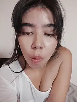 Iam eli09 online show from April 2026 09:39:33 PM