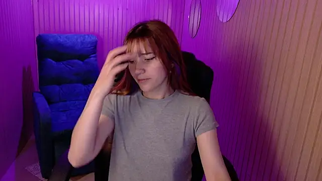 Emily Cherry  online show from May 2026 02:25:02 PM
