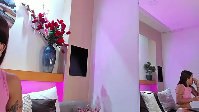 YamelBloom online show from April 2026 11:52:02 AM