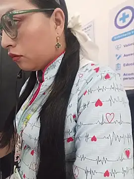 Snapshot of SOFI__10 chatting on July 2026 12:42:02 PM SOFI 10 online show from July 2026 12:42:02 PM