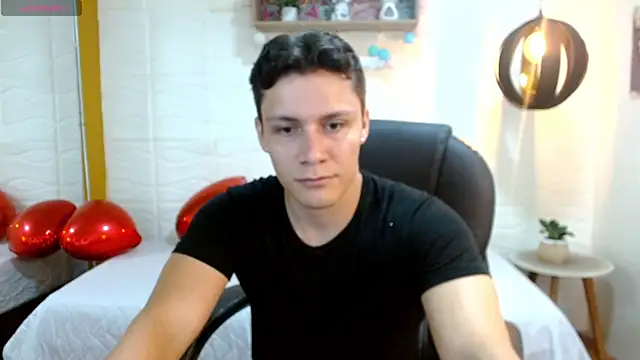 Zayn clausen online show from April 2026 05:07:02 PM