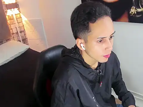 Zack isback online show from April 2026 07:53:01 PM