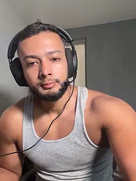 Juan Calix online show from April 2026 04:21:01 PM