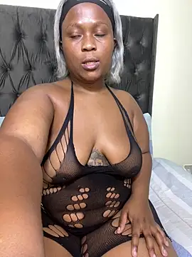 VIOLETTXXX1 online show from April 2026 02:13:02 PM