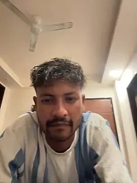 Snapshot of newdelhiBOY_ chatting on May 2026 03:00:01 PM newdelhiBOY online show from May 2026 03:00:01 PM