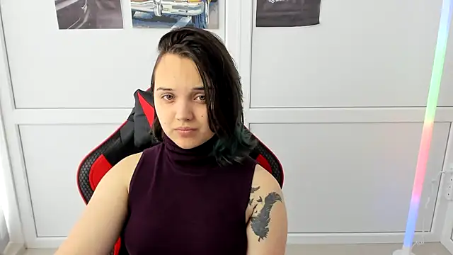 Snapshot of Caroline_cutte chatting on May 2026 06:44:01 AM Caroline cutte online show from May 2026 06:44:01 AM