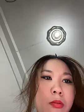 xiaoxiao 02 online show from April 2026 03:45:01 AM