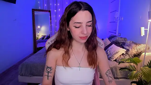 CharliGrace  online show from April 2026 08:10:01 AM