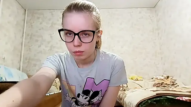 HornyNightTeacher online show from April 2026 06:20:01 PM