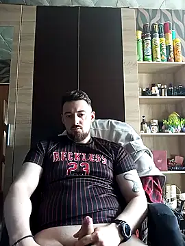 LordLeo  online show from April 2026 01:31:02 PM