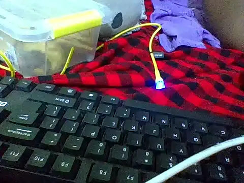 Juicy-berrry online show from April 2026 07:08:02 PM