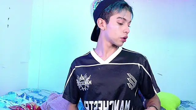 Apolo Prince1 online show from July 2026 09:39:02 PM