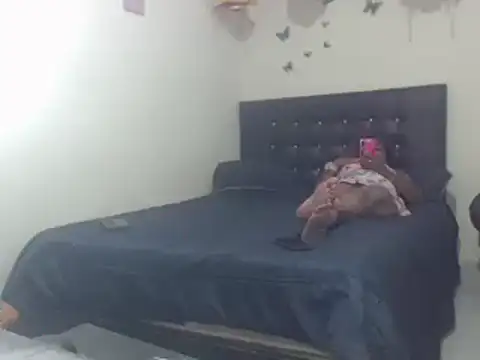 Snapshot of hotbrunettecasandra chatting on February 2025 08:56:01 PM hotbrunettecasandra online show from February 2025 08:56:01 PM