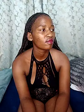 DimpleQueen 01 online show from April 2026 05:27:01 PM