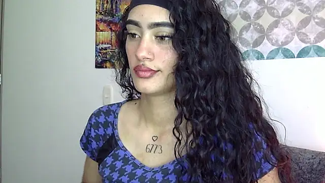 shelsy d online show from April 2026 08:33:01 PM