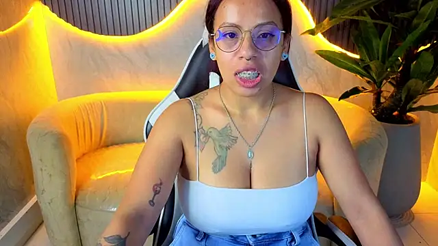 valerytp online show from April 2026 07:06:02 PM