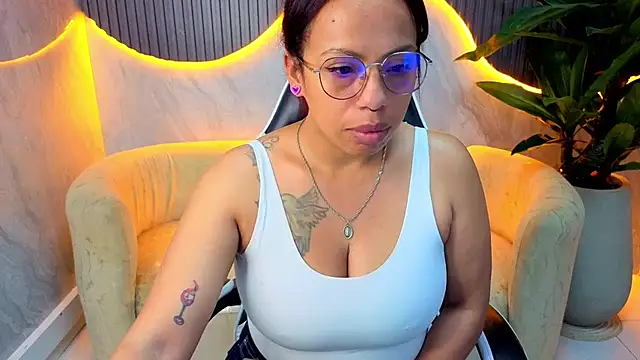 valerytp online show from April 2026 07:04:02 PM