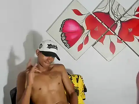 ozunabigcock online show from April 2026 07:02:01 AM