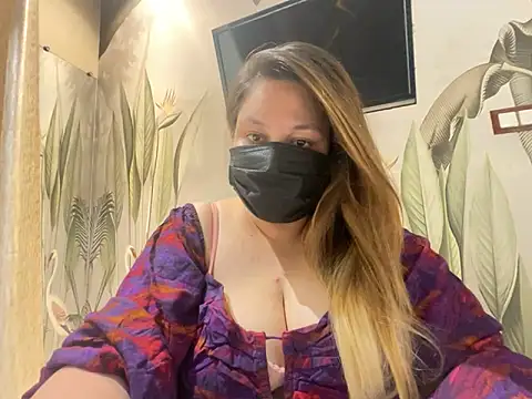 kavyasingh36 online show from April 2026 07:58:01 PM