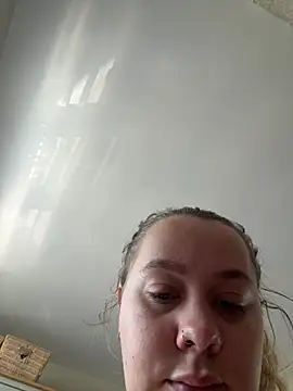 Snapshot of OliviaJadeXx chatting on July 2026 08:19:01 AM OliviaJadeXx online show from July 2026 08:19:01 AM