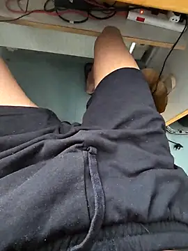 NotEEGamer online show from April 2026 02:32:01 PM