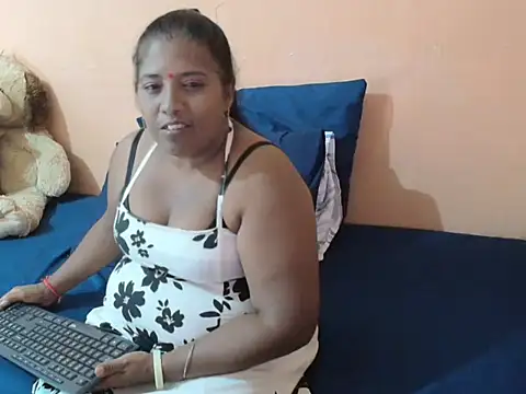  IndianDiamond4u  online show from April 2026 07:18:02 PM