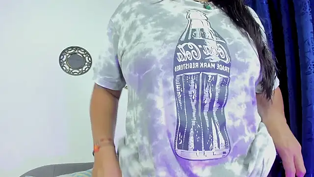 Serenya muse online show from April 2026 12:39:01 PM