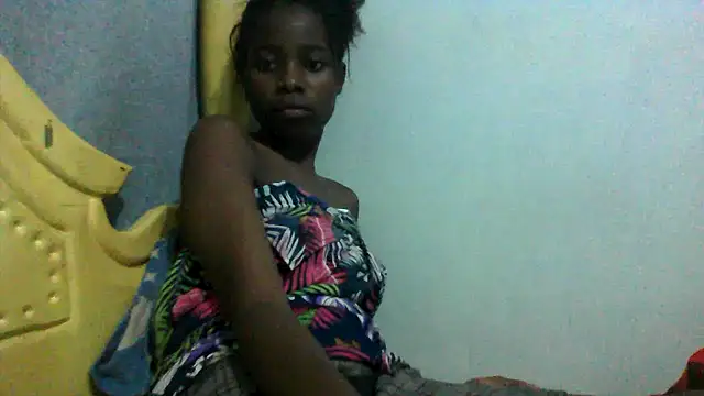 Snapshot of Rerpuss1 chatting on June 2026 12:43:02 AM Rerpuss1 online show from June 2026 12:43:02 AM