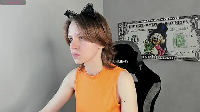 Snapshot of Milena_Milyan chatting on May 2026 01:11:02 AM Milena Milyan online show from May 2026 01:11:02 AM