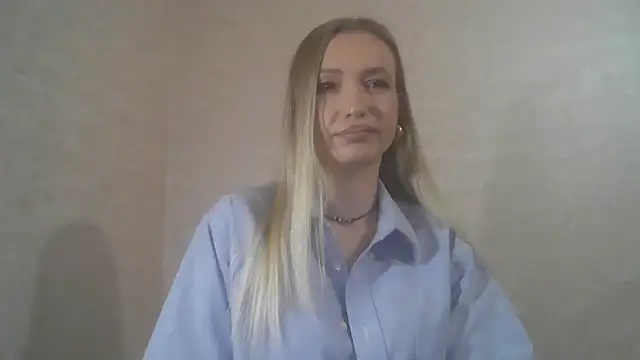 NoirEnigma online show from April 2026 09:56:02 PM