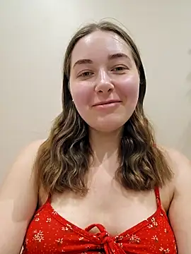 Doris2222 online show from April 2026 07:18:01 PM