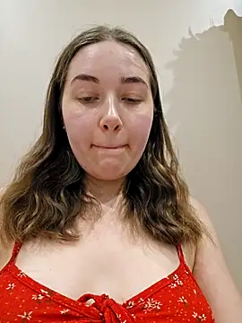 Doris2222 online show from April 2026 07:58:01 PM