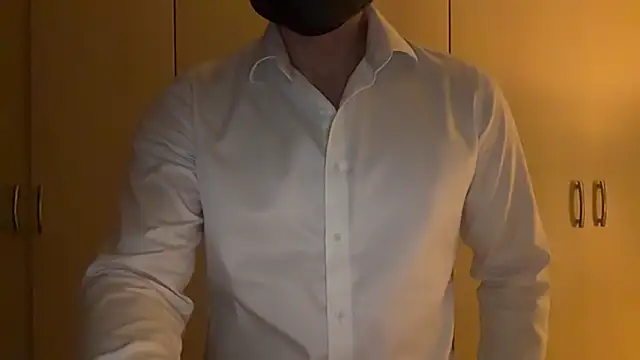 EastHunter online show from April 2026 01:39:01 PM