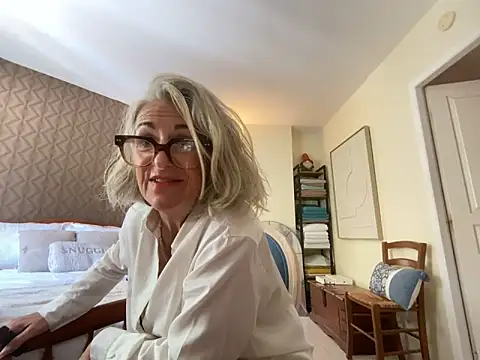 NaughtyMonicaUK online show from April 2026 11:03:02 AM