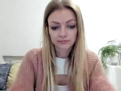 Snapshot of Severina7 chatting on May 2026 08:37:01 PM Severina7 online show from May 2026 08:37:01 PM