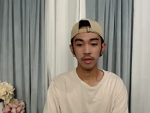 crocodale online show from April 2026 01:39:01 AM