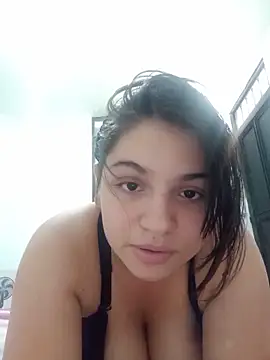 rosemilkbobs online show from June 2026 07:59:01 PM