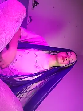 SofiaKitten online show from April 2026 10:04:01 PM