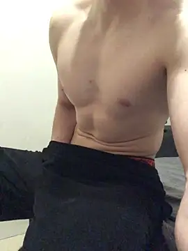 maxence 096 online show from April 2026 09:15:01 PM