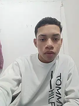 Snapshot of curious_straight_guy chatting on June 2026 04:53:02 PM curious straight guy online show from June 2026 04:53:02 PM
