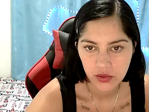 Bandida553 online show from April 2026 11:52:02 PM