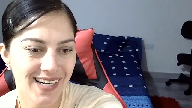 Bandida553 online show from June 2026 06:21:02 PM