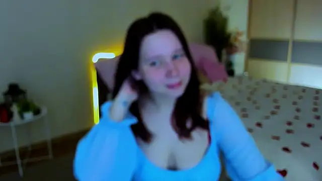 Snapshot of MooonlightSky chatting on May 2026 04:40:01 AM MooonlightSky online show from May 2026 04:40:01 AM