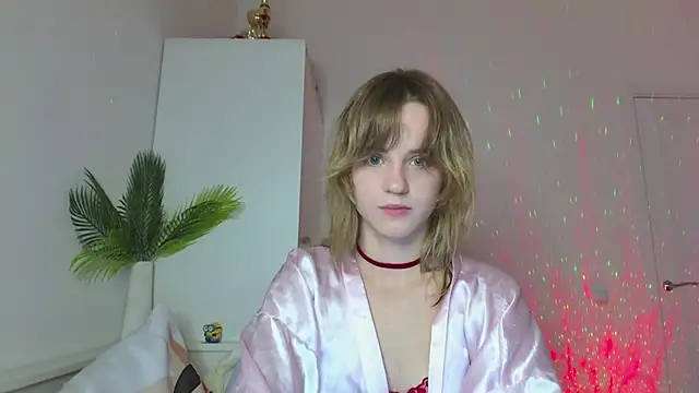Tessa Shy  online show from July 2026 08:52:02 PM
