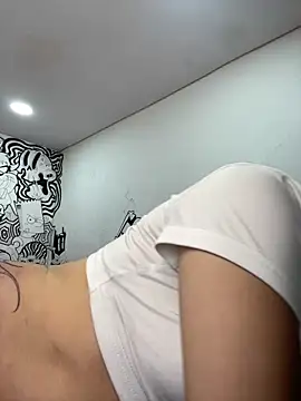 NickieCute- online show from May 2026 08:49:02 PM