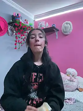 NickieCute- online show from June 2026 01:39:01 AM