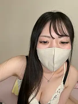 Snapshot of seira6666 chatting on April 2026 05:15:01 PM seira6666 online show from April 2026 05:15:01 PM