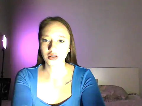 DarkMirel online show from April 2026 07:07:02 PM