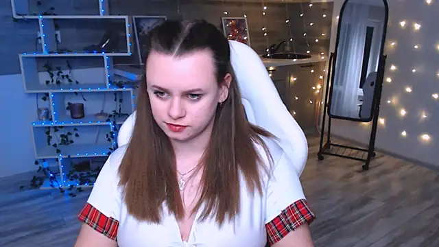 sofiarayan online show from April 2026 07:07:02 PM