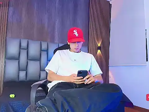 mohamed malik online show from May 2026 11:04:01 AM